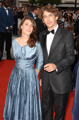 Alexander Payne and Leslie Feist at event of Paris, je t'aime (2006)