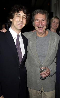 Alexander Payne and Robert Shaye at event of About Schmidt (2002)