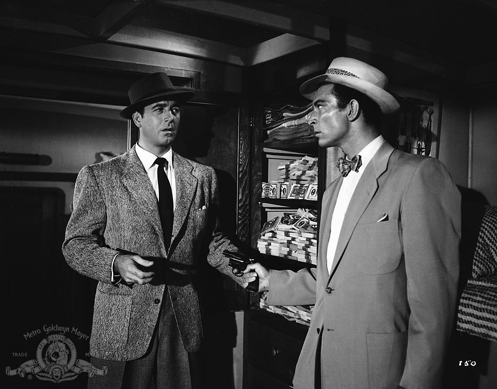 Still of Lee Van Cleef and John Payne in Kansas City Confidential (1952)