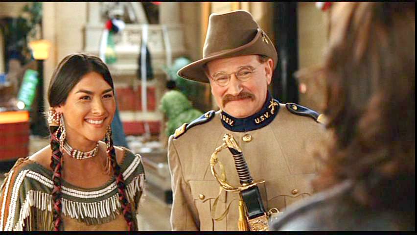 Mizuo Peck and Robin Williams in Night at the Museum