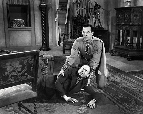 Still of George Pembroke and Tom Tyler in Adventures of Captain Marvel (1941)