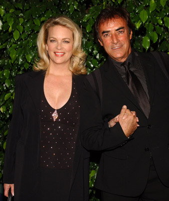 Leann Hunley and Thaao Penghlis at event of Days of Our Lives (1965)