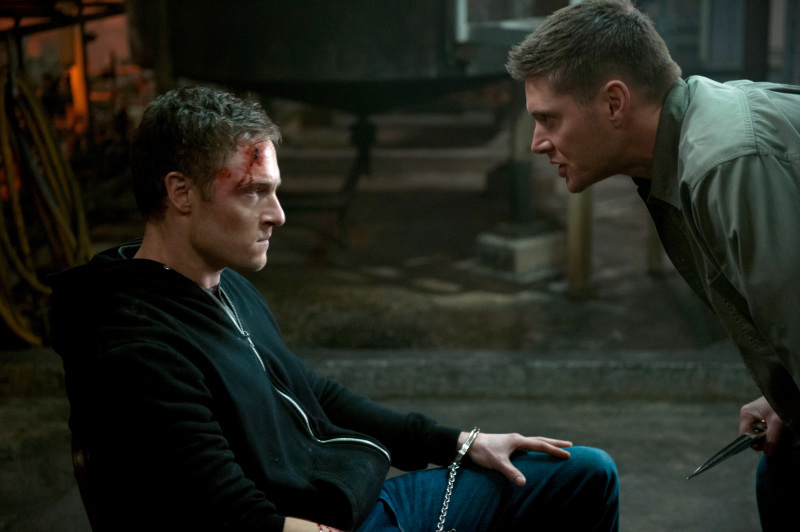 Still of Jensen Ackles and Tahmoh Penikett in Supernatural (2005)