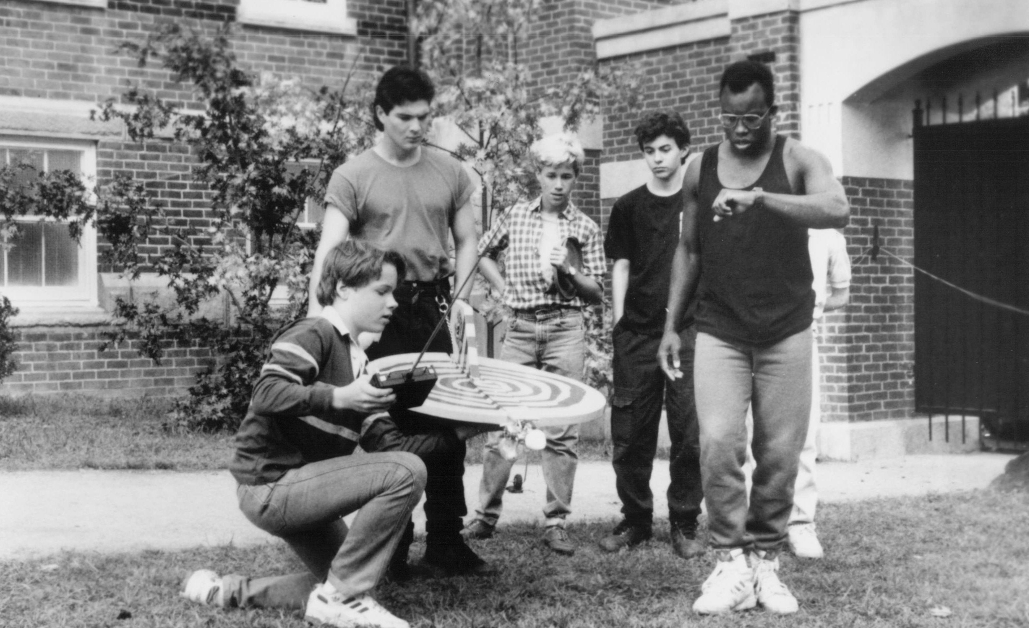 Still of George Perez, Shawn Phelan and T.E. Russell in Toy Soldiers (1991)