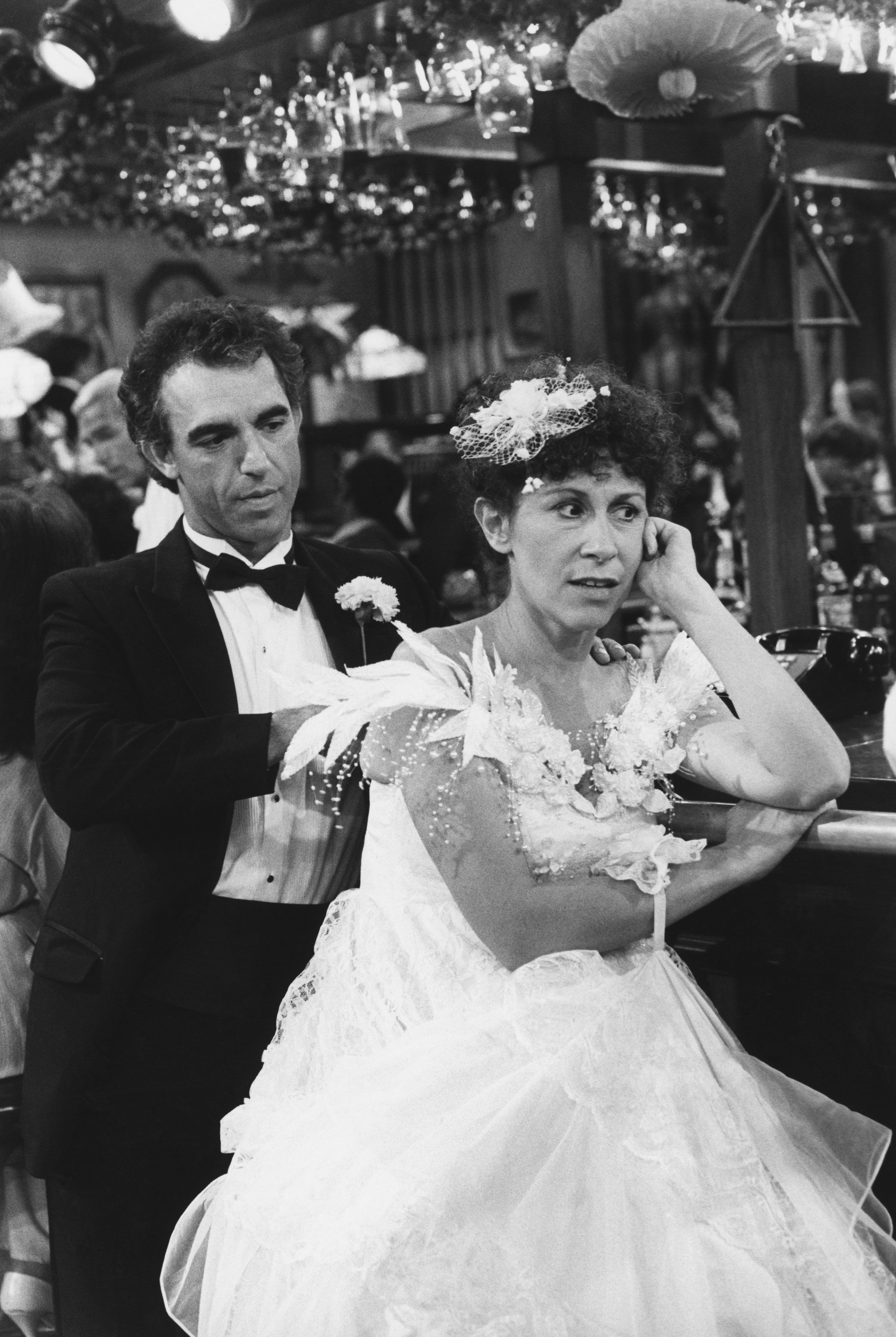Still of Rhea Perlman and Jay Thomas in Cheers (1982)
