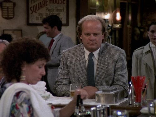 Still of Kelsey Grammer and Rhea Perlman in Cheers (1982)