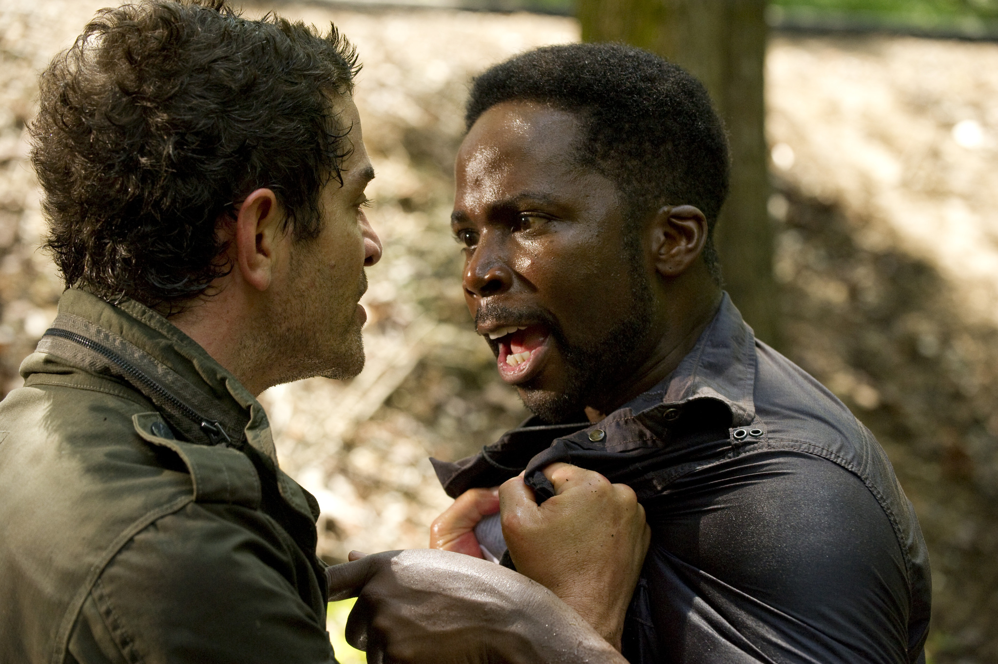 Still of James Frain and Harold Perrineau in Transit (2012)