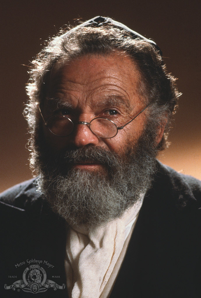 Still of Nehemiah Persoff in Yentl (1983)