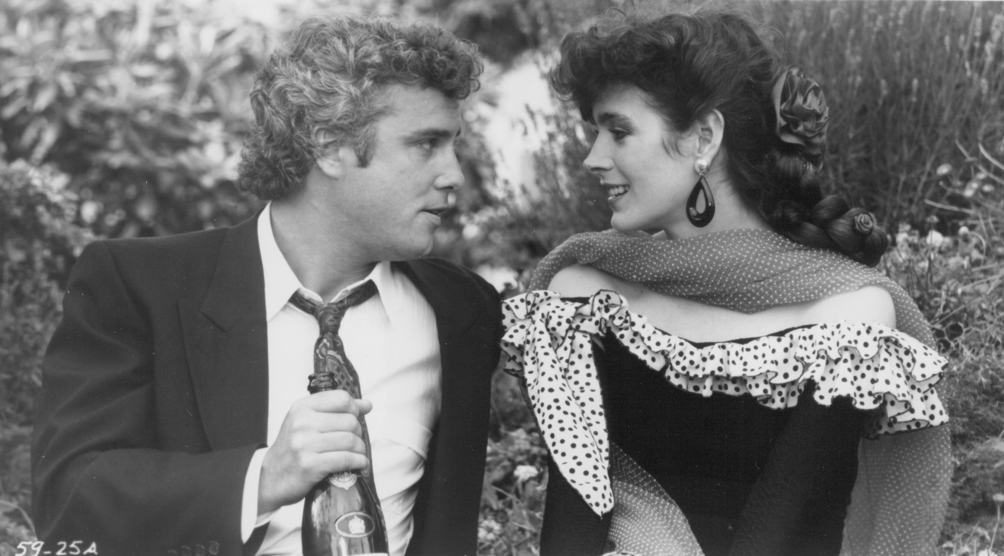 Still of Sean Young and William Petersen in Cousins (1989)