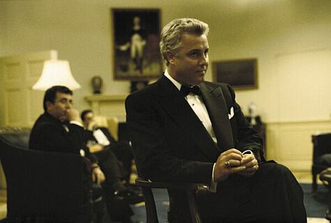 William L. Petersen stars as Gov. Jack Hathaway, Sen. Hansen's main rival for the VP job