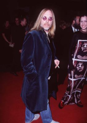 Tom Petty at event of The Postman (1997)