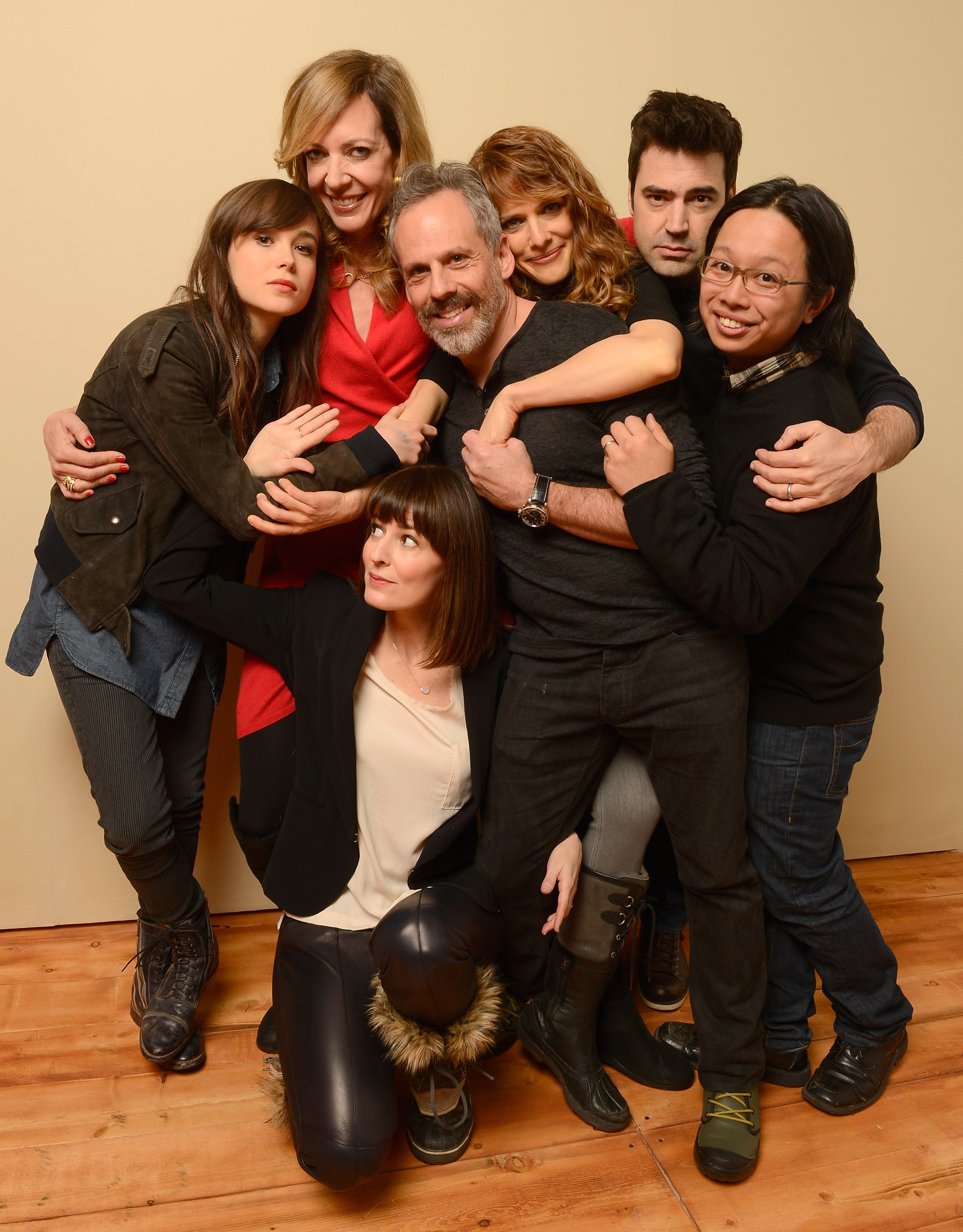 Allison Janney, Ron Livingston, Josh Pais, Ellen Page, Lynn Shelton and Tomo Nakayama at event of Touchy Feely (2013)