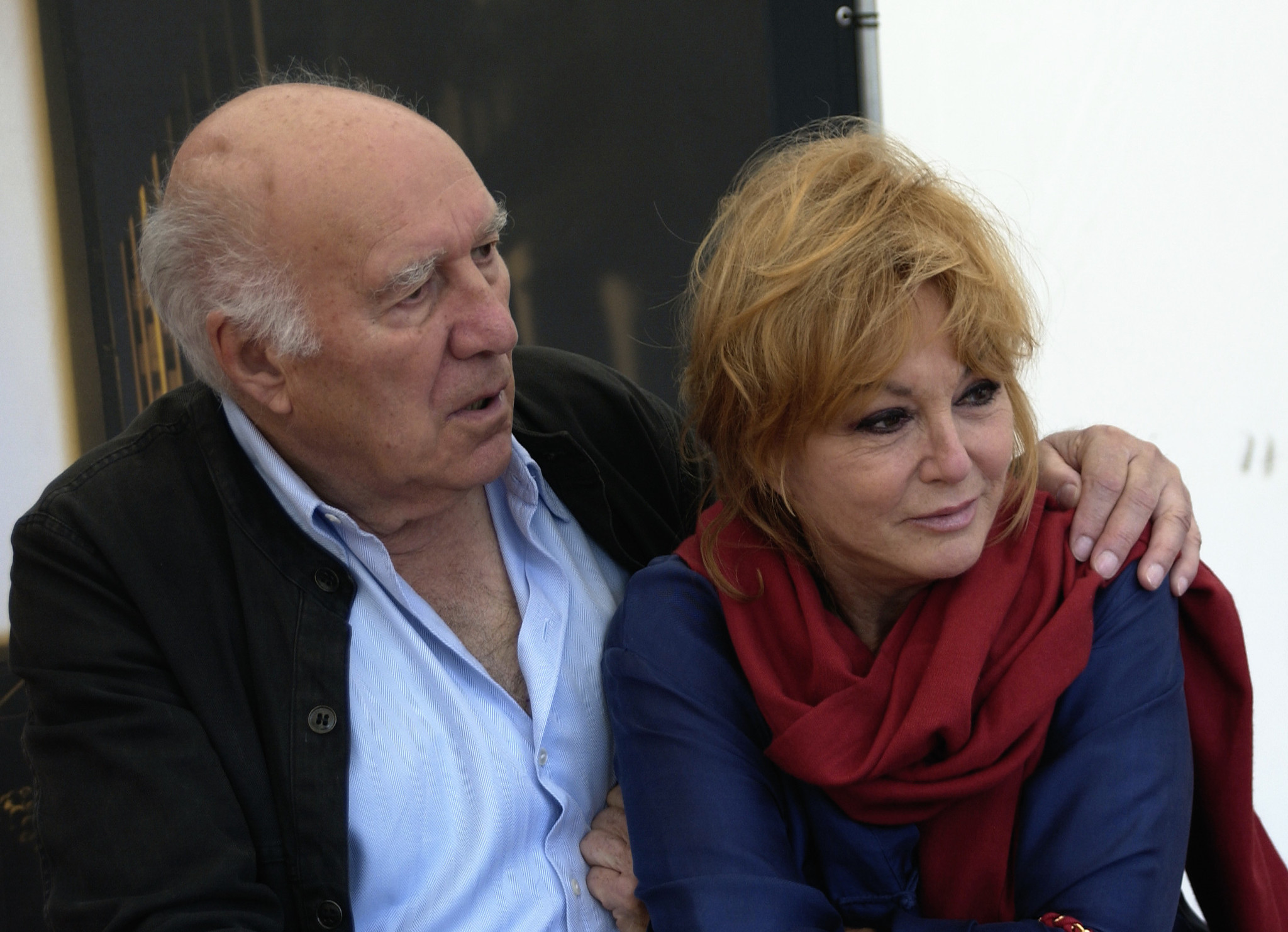 Mylène Demongeot and Michel Piccoli at event of Sous les toits de Paris (2007)