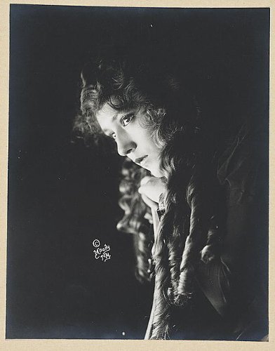 Mary Pickford