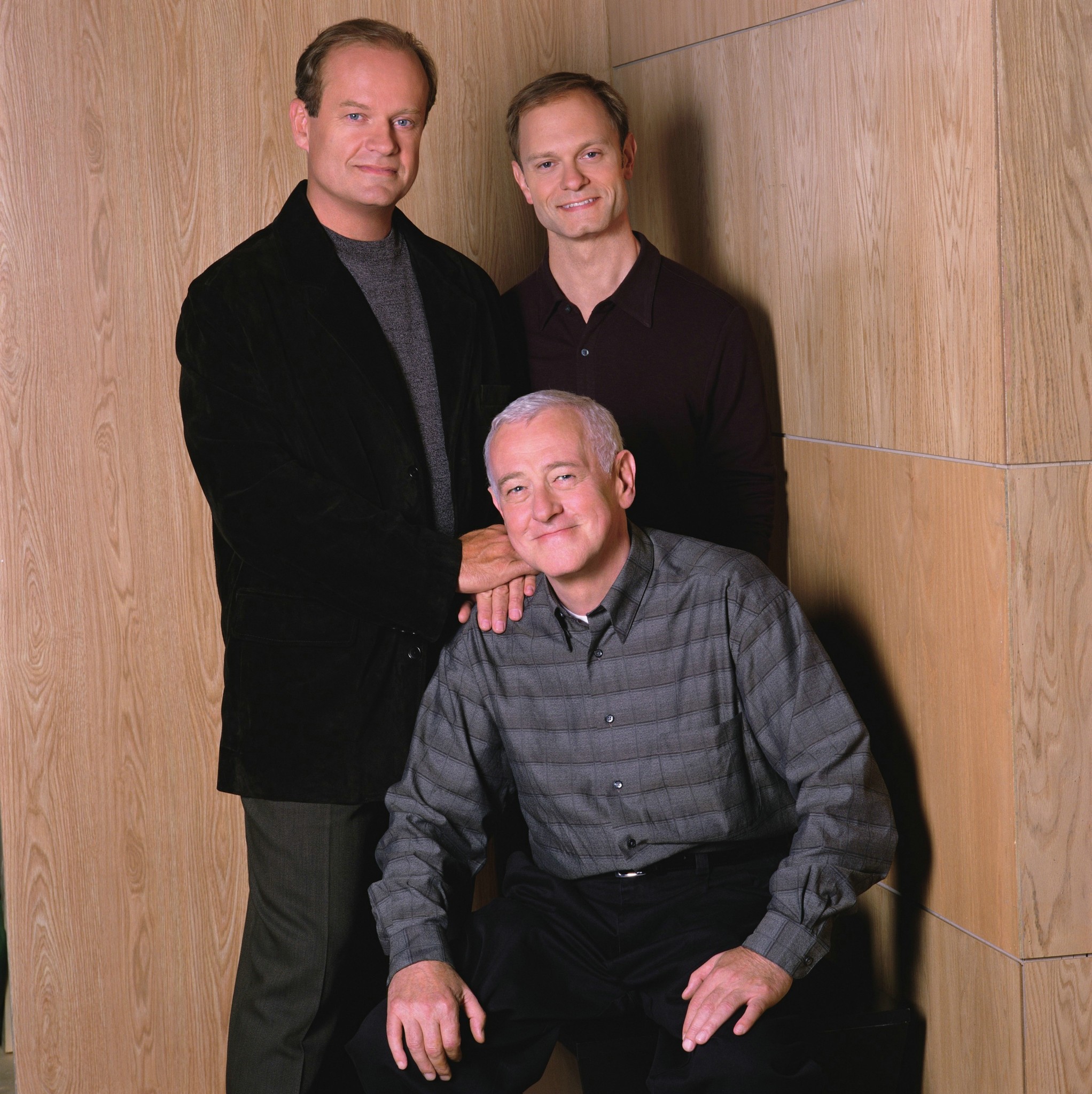 Still of Kelsey Grammer, David Hyde Pierce and John Mahoney in Frasier (1993)