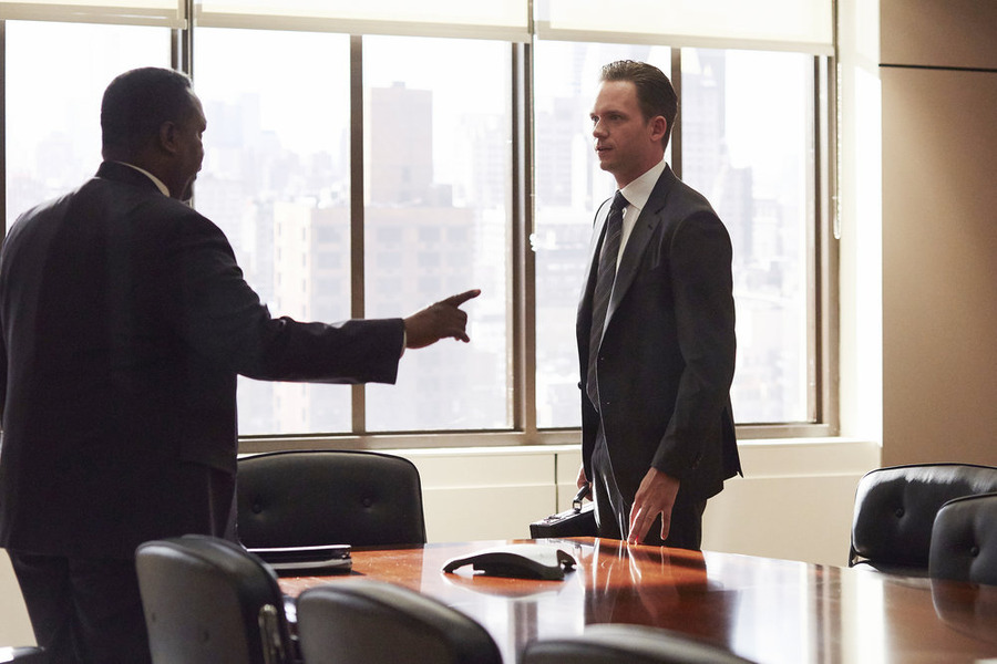 Still of Wendell Pierce and Patrick J. Adams in Suits (2011)