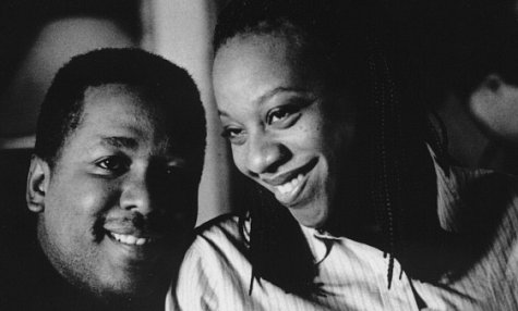 Still of Marianne Jean-Baptiste and Wendell Pierce in The 24 Hour Woman (1999)