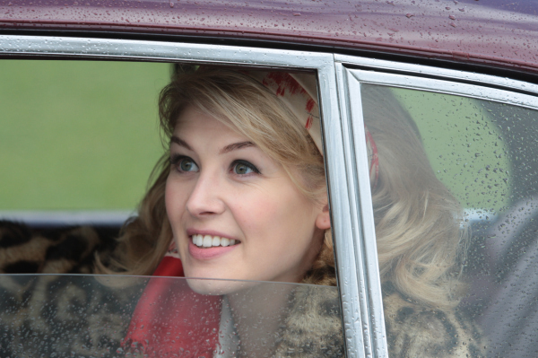 Still of Rosamund Pike in An Education (2009)