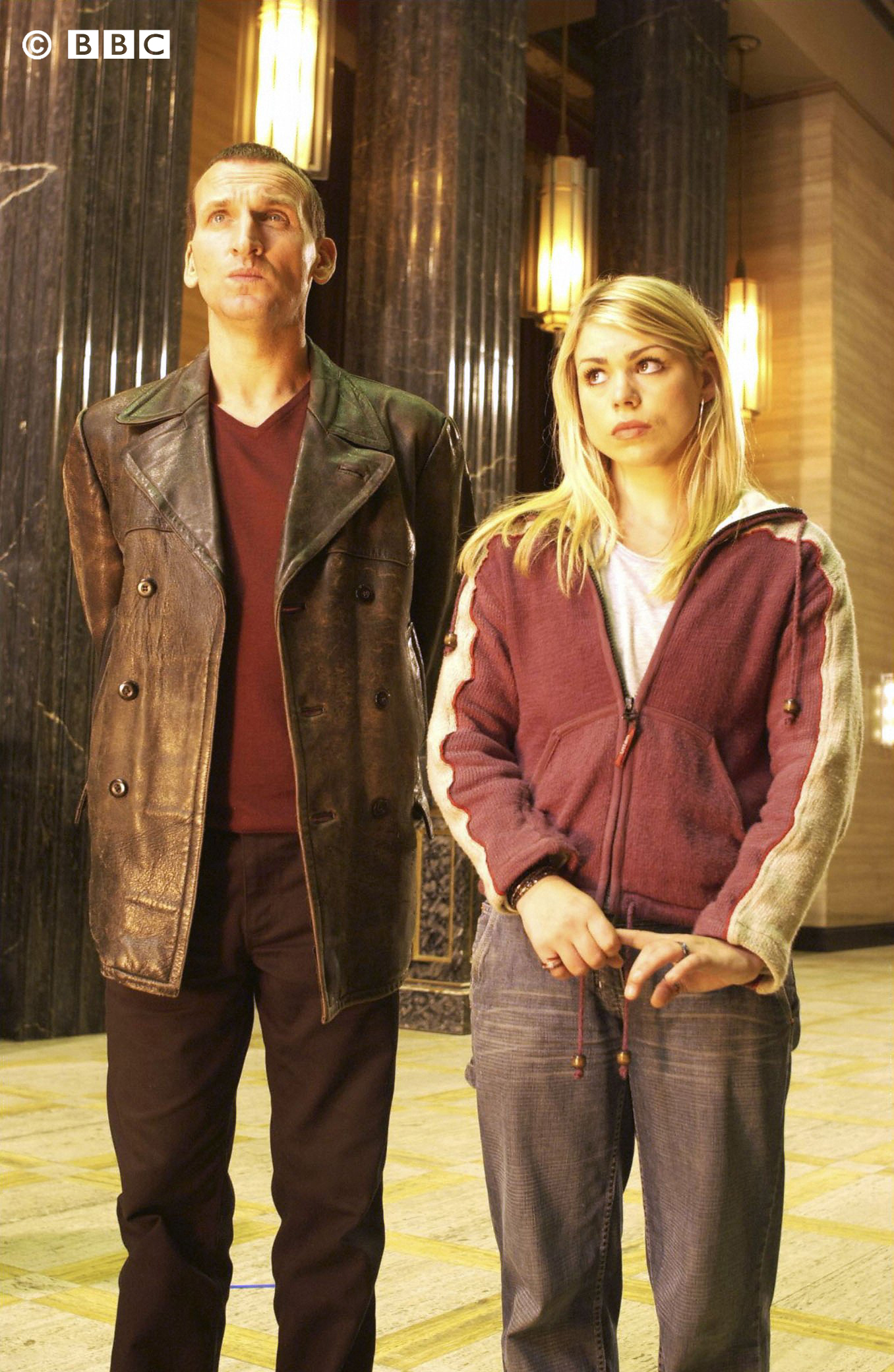 Still of Christopher Eccleston and Billie Piper in Doctor Who (2005)