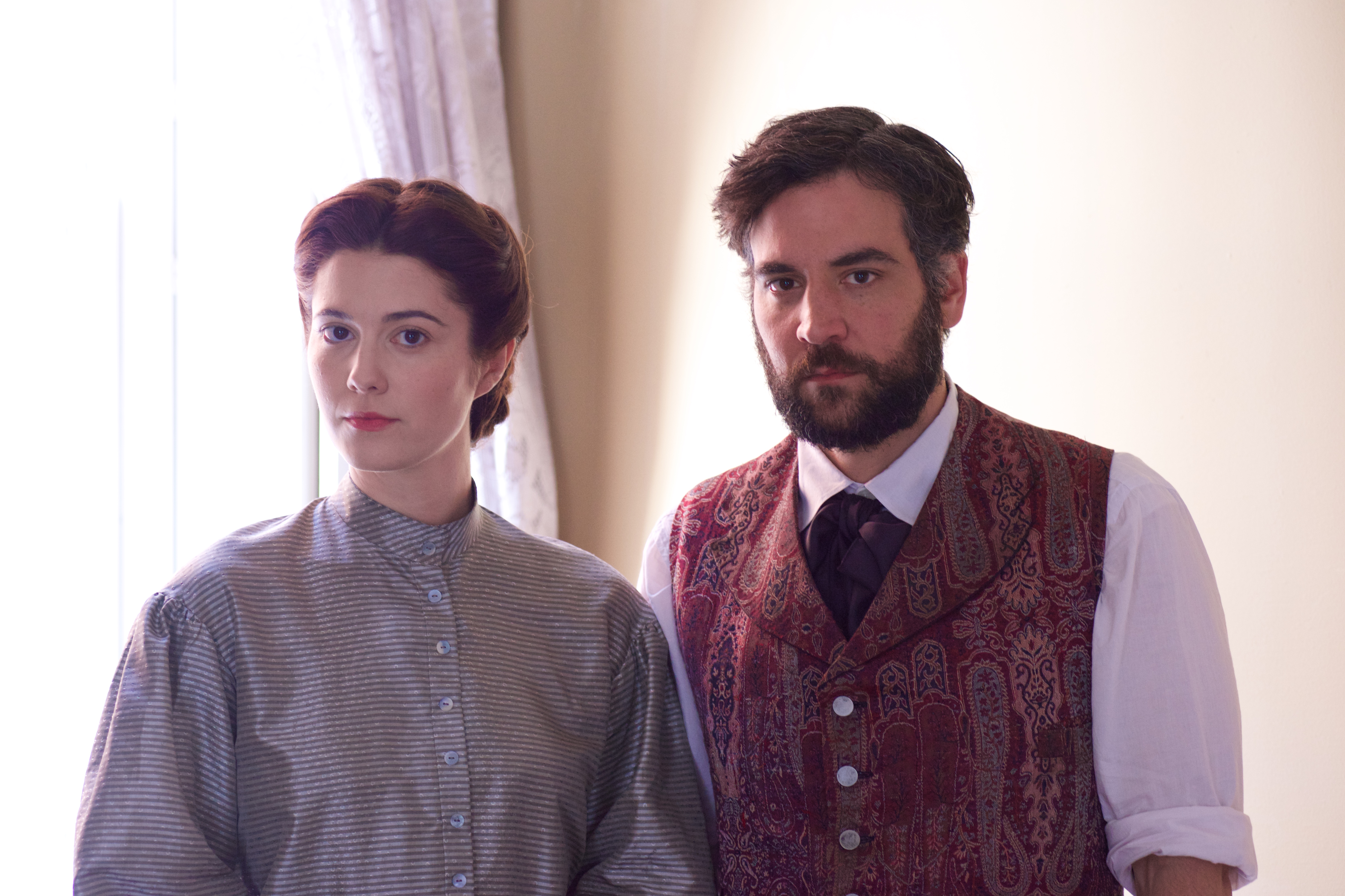 Mary Elizabeth Winstead as Nurse Phinney and Josh Radnor as Dr. Foster in the new PBS Drama Mercy Street.