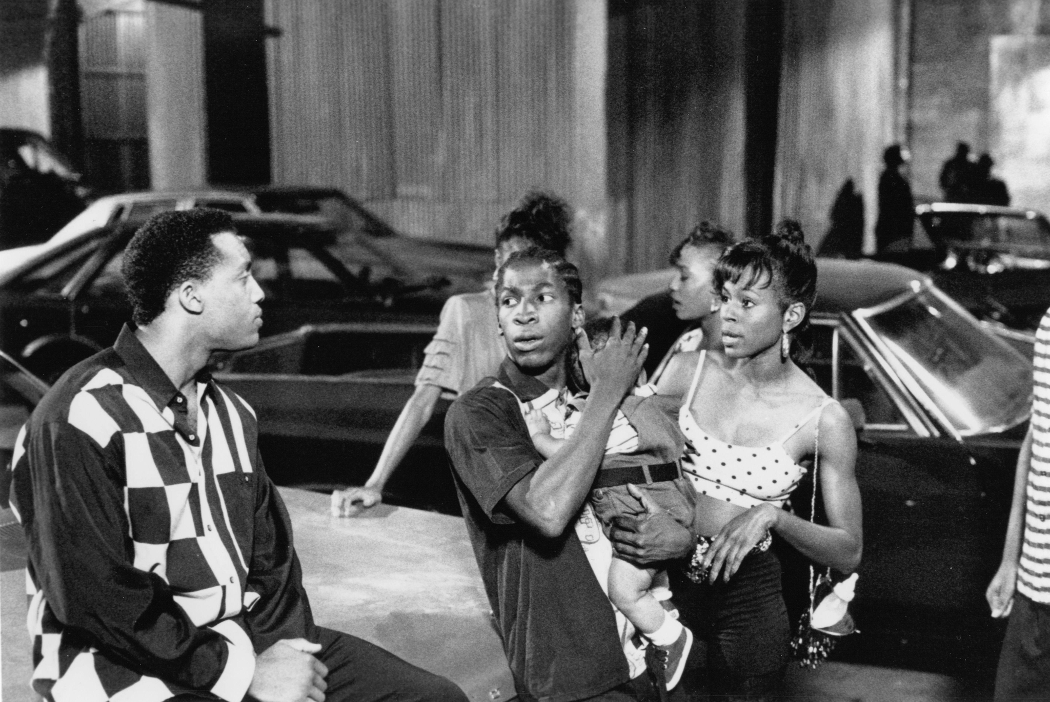 Still of Byron Minns, Glenn Plummer and LaRita Shelby in South Central (1992)