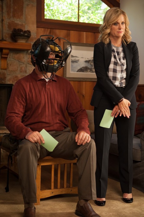 Still of Nick Offerman and Amy Poehler in Parks and Recreation (2009)