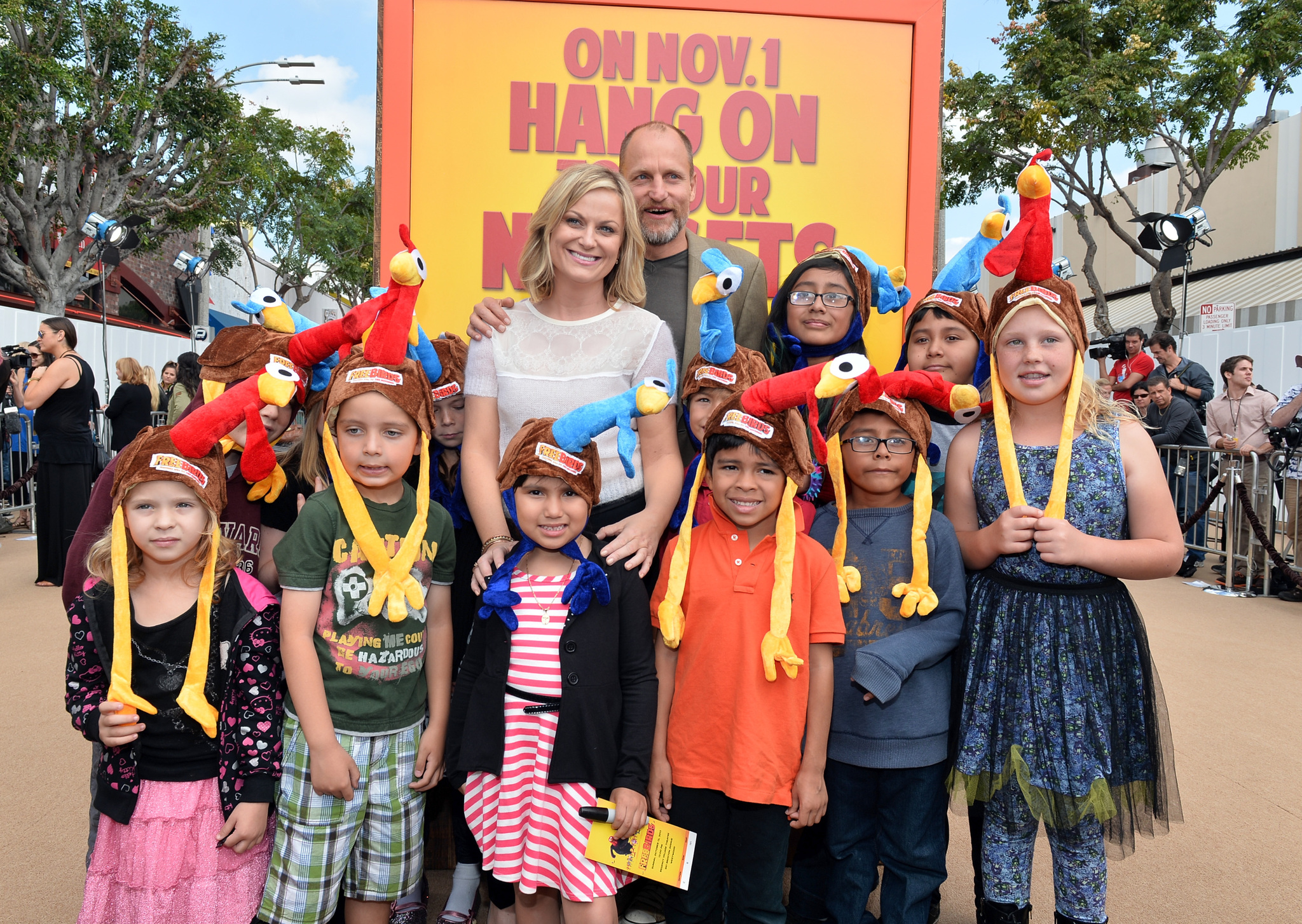 Woody Harrelson and Amy Poehler at event of Kalakutai: atgal i ateiti (2013)