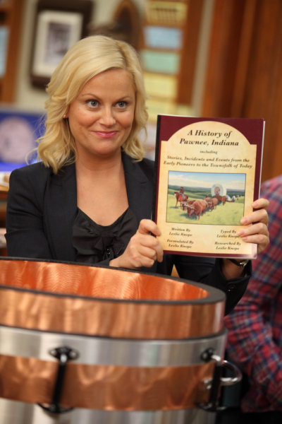 Still of Amy Poehler in Parks and Recreation (2009)