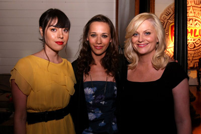 Rashida Jones, Amy Poehler and Aubrey Plaza at event of Parks and Recreation (2009)