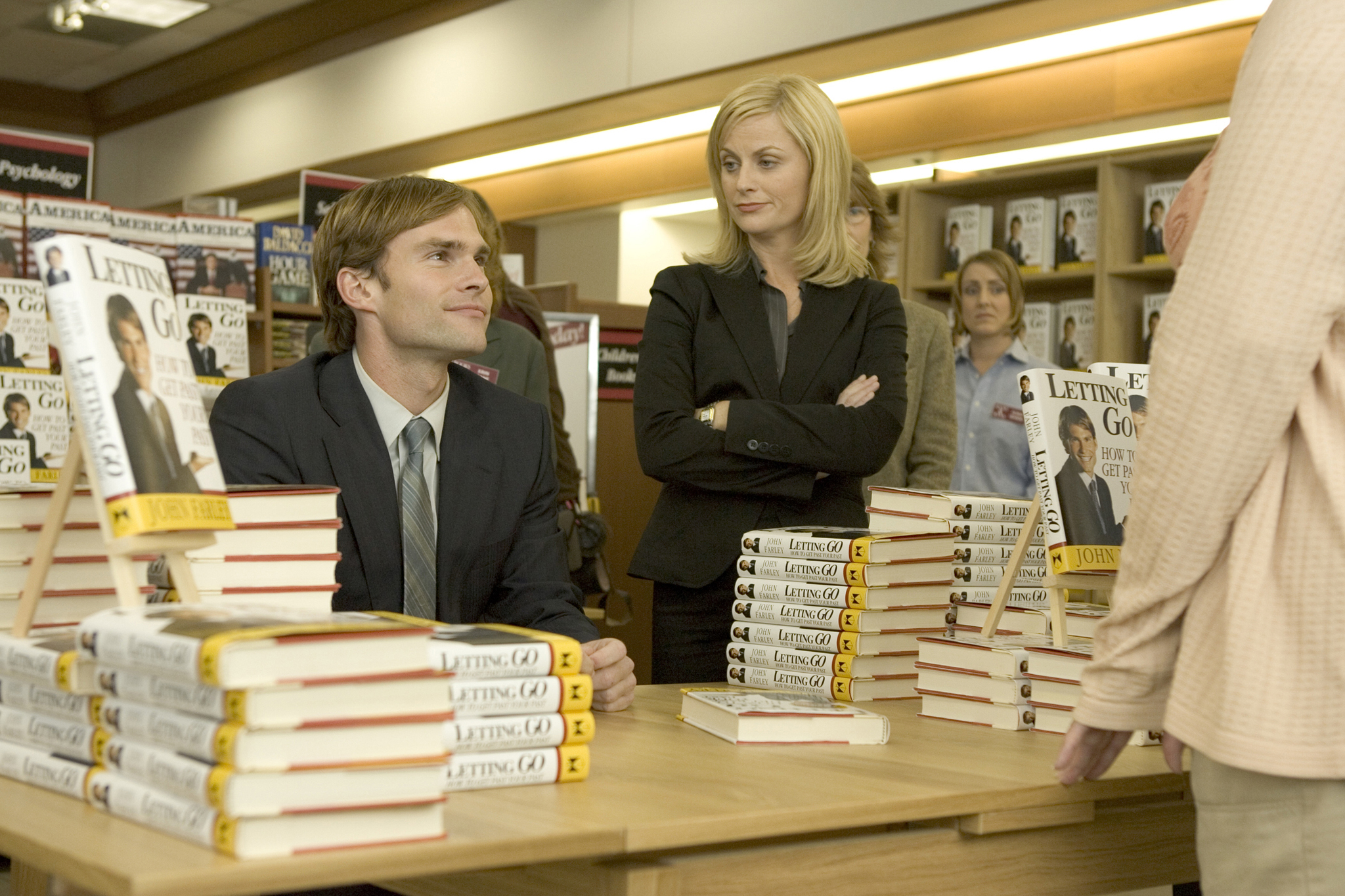 Still of Seann William Scott and Amy Poehler in Mr. Woodcock (2007)