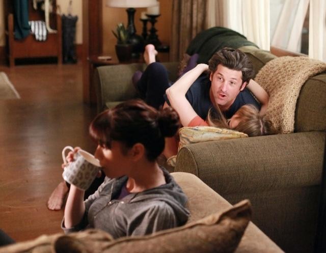 Still of Patrick Dempsey, Chyler Leigh and Ellen Pompeo in Grei anatomija (2005)