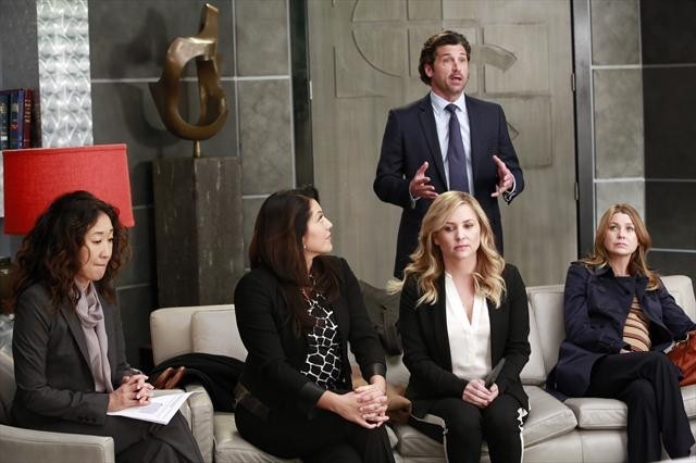 Still of Patrick Dempsey, Jessica Capshaw, Sandra Oh, Ellen Pompeo and Sara Ramirez in Grei anatomija (2005)