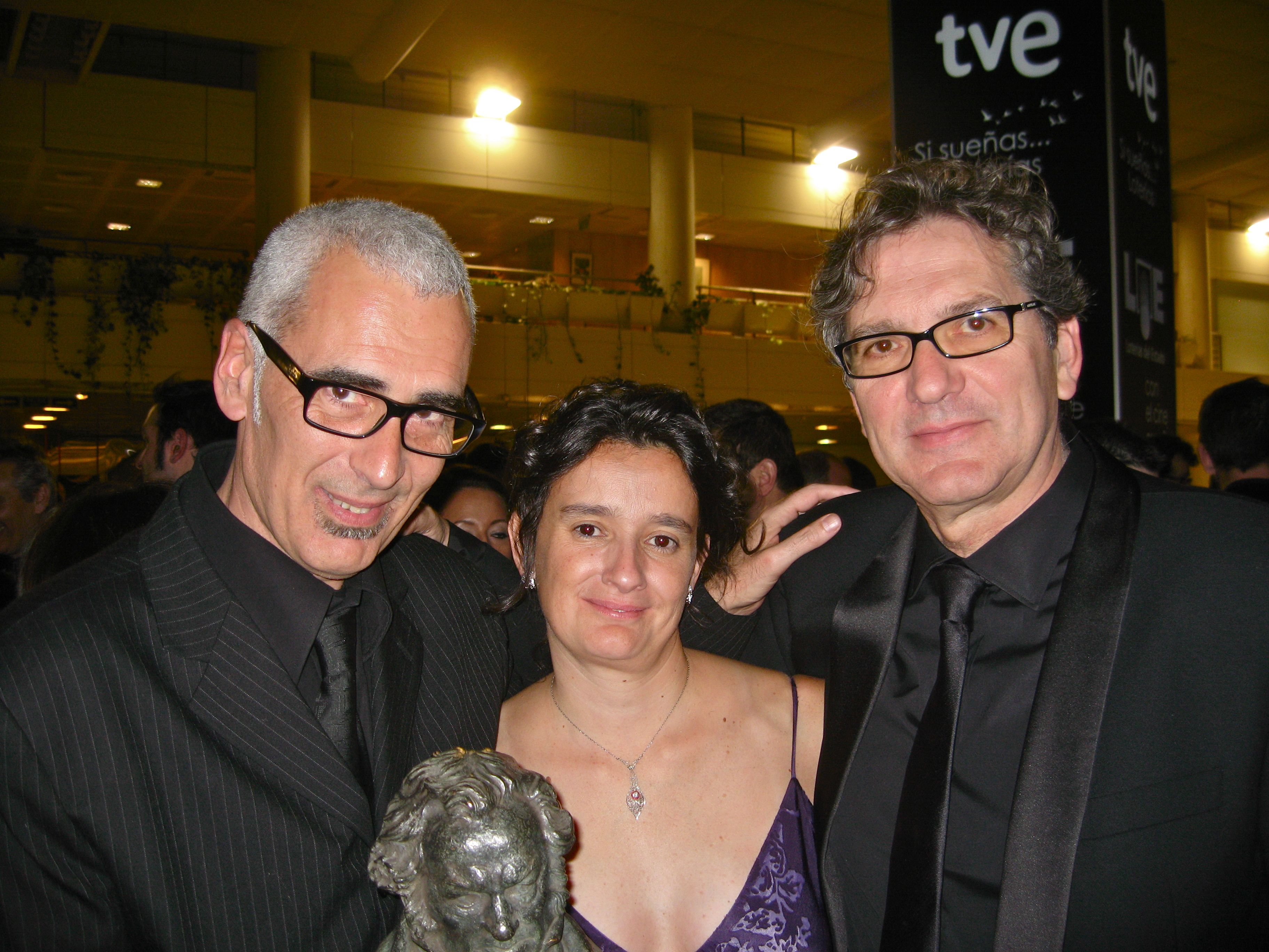 Marcelo Pont, Vanessa Ragone (Haddock)y Gerardo Herrero (Tornasol) at Goya Awards, with the Best Spanish-american Movie Award.