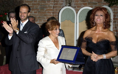 Sophia Loren, Edoardo Ponti and Laura Delli Colli