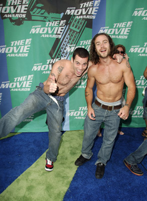 Chris Pontius and Steve-O at event of 2006 MTV Movie Awards (2006)