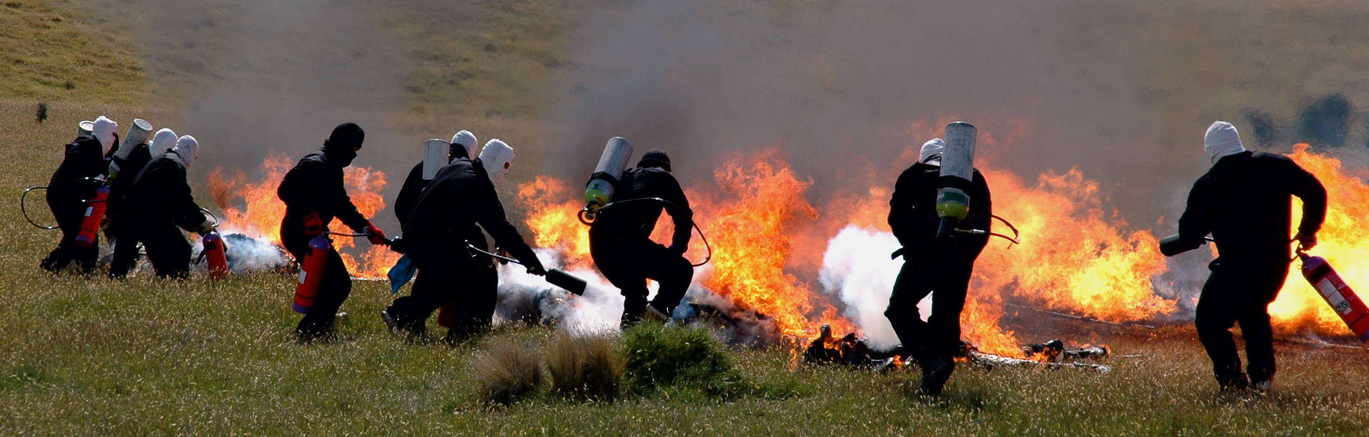 Al & his Safety team, putting out 5 Stunt Performers on LWW