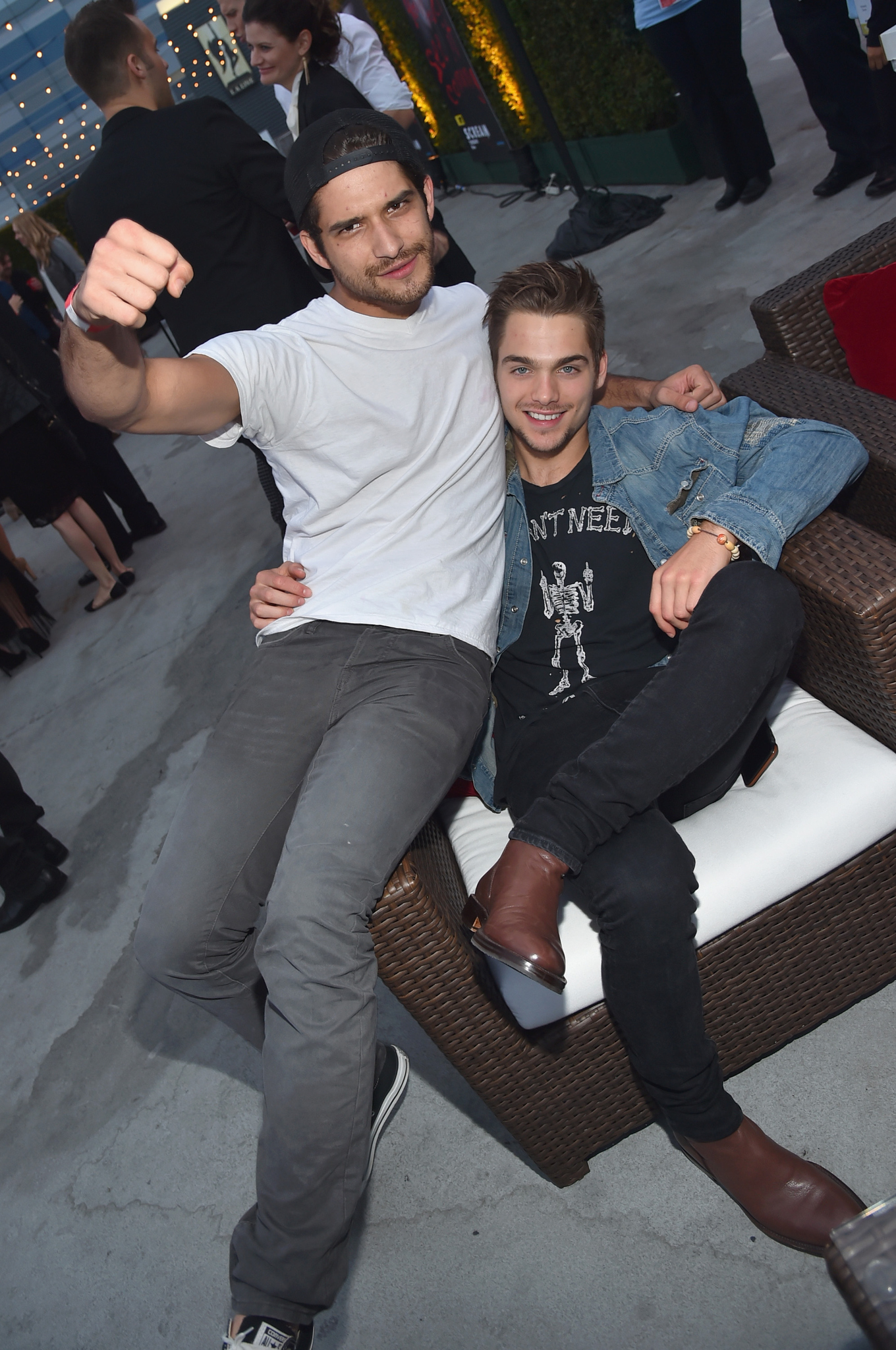 Tyler Posey and Dylan Sprayberry at event of Scream: The TV Series (2015)