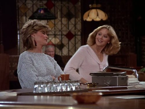 Still of Shelley Long and Markie Post in Cheers (1982)