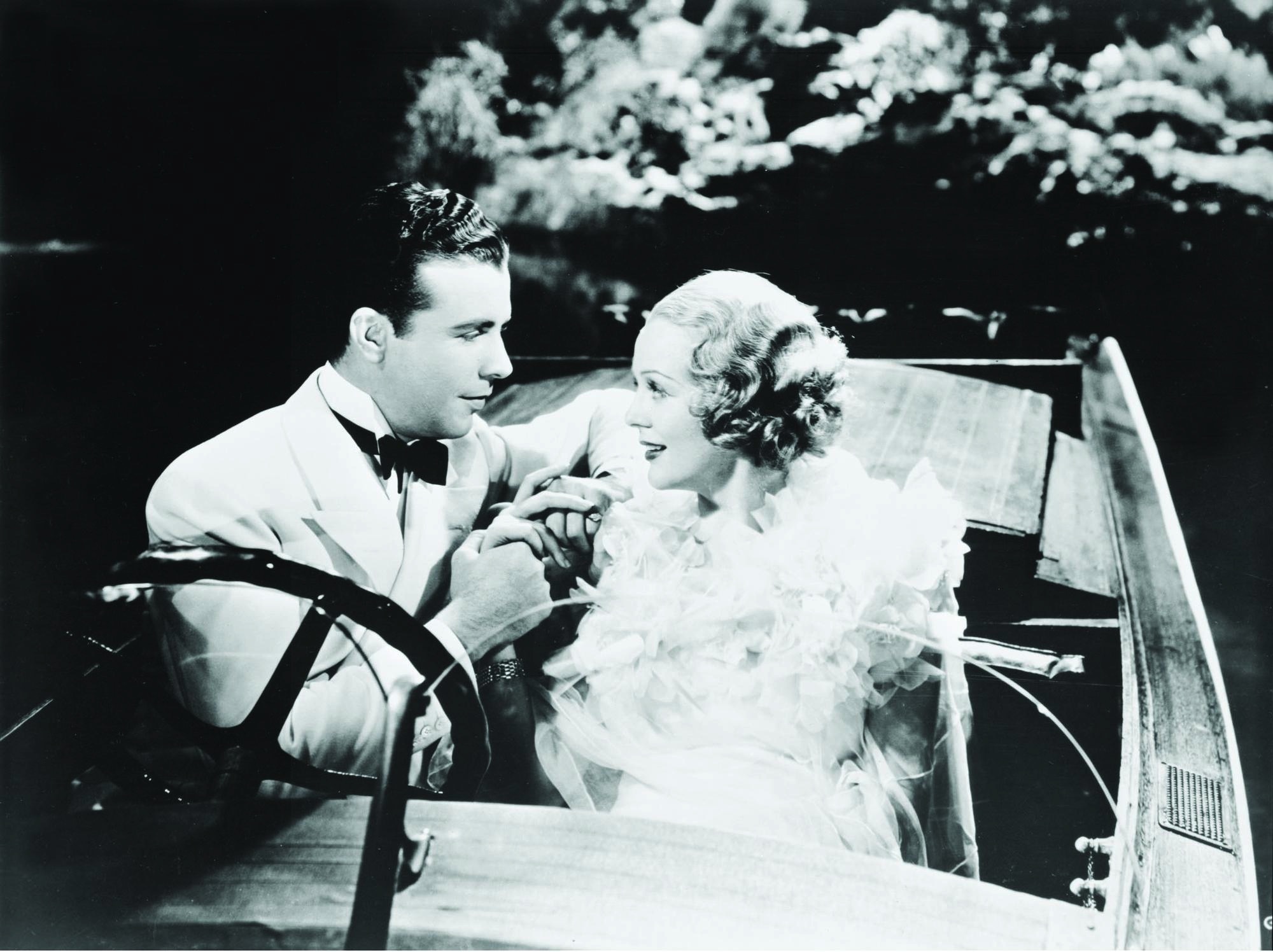 Still of Gloria Stuart and Dick Powell in Gold Diggers of 1935 (1935)