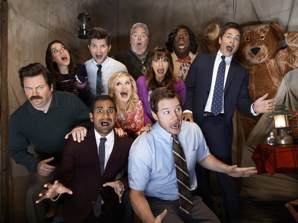 Still of Rob Lowe, Adam Scott, Rashida Jones, Jim O'Heir, Nick Offerman, Amy Poehler, Chris Pratt, Aziz Ansari and Aubrey Plaza in Parks and Recreation (2009)