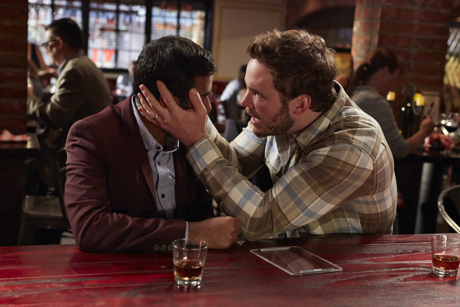 Still of Chris Pratt and Aziz Ansari in Parks and Recreation (2009)