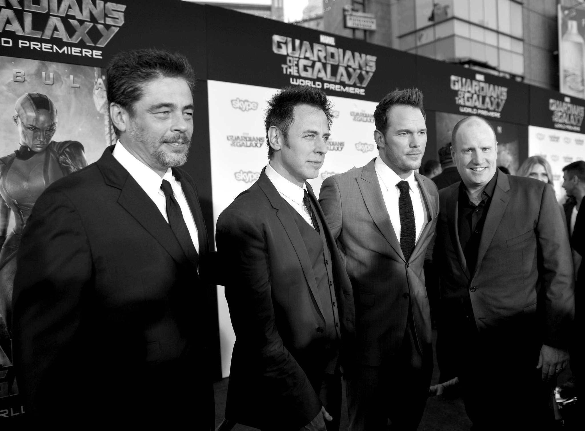 Benicio Del Toro, Kevin Feige, James Gunn and Chris Pratt at event of Galaktikos sergetojai (2014)