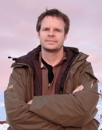 Doug Pray in Surfwise (2007)