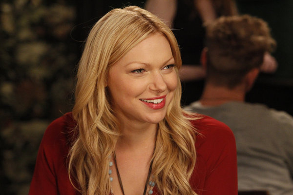 Still of Laura Prepon in Are You There, Chelsea? (2012)