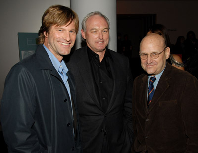 Aaron Eckhart, Edward R. Pressman and Christopher Buckley at event of Thank You for Smoking (2005)