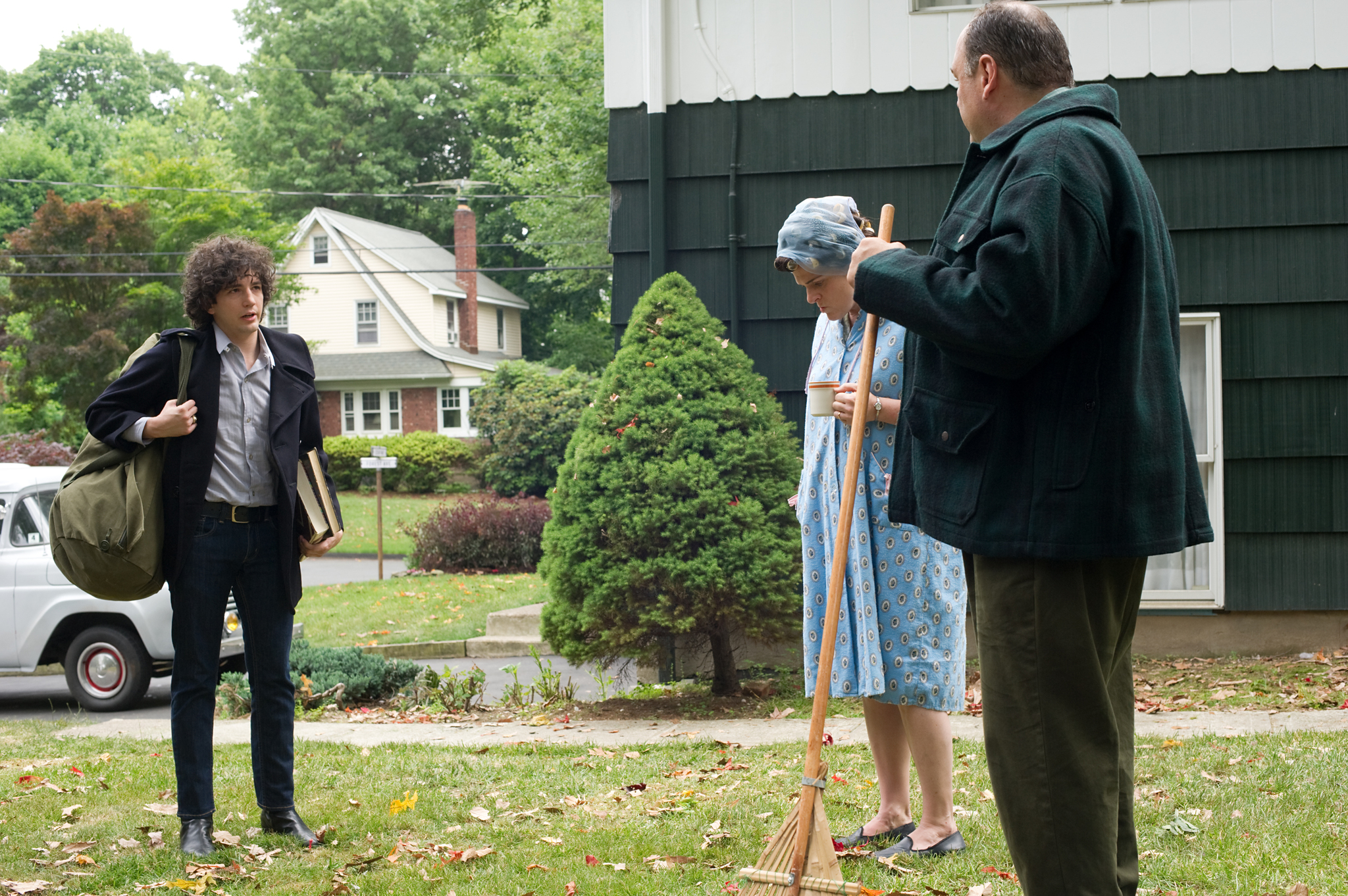 Still of James Gandolfini, Molly Price and John Magaro in Not Fade Away (2012)