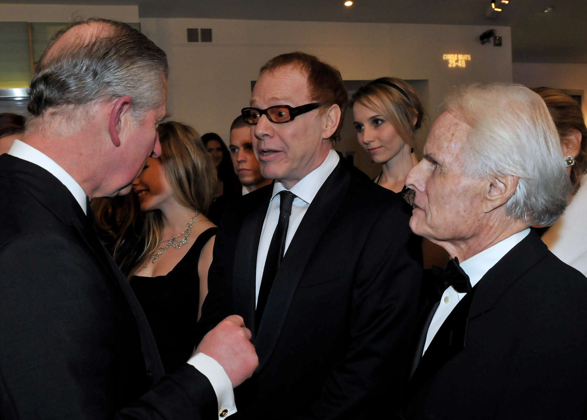 Danny Elfman, Richard D. Zanuck and Prince Charles at event of Alisa stebuklu salyje (2010)