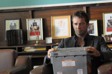 Still of James Purefoy in The Philanthropist (2009)