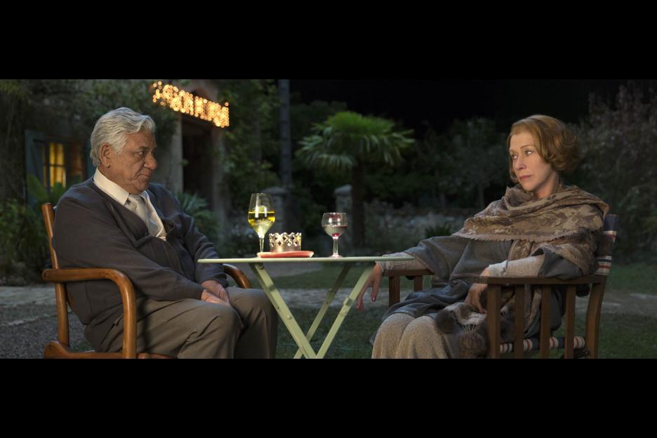 Still of Helen Mirren and Om Puri in Simto zingsniu kelione (2014)