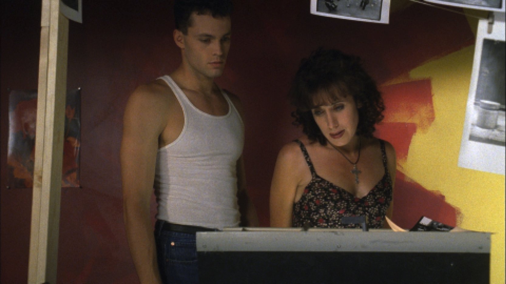 Still of Elana Krausz and Vince Vaughn in The Gift: At Risk (2007)